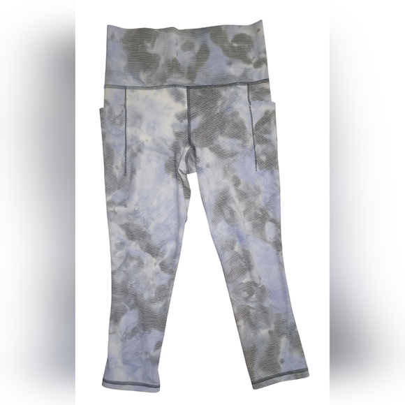 Athleta Pants - Athleta Salutation Stash Pocket II Capri, Womens XS